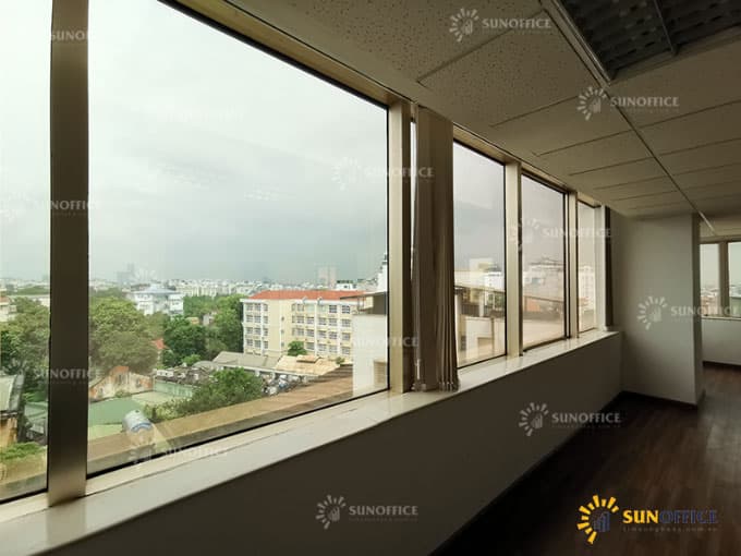 Sàn văn phòng cho thuê tòa TungShing Square có View đẹp và thoáng