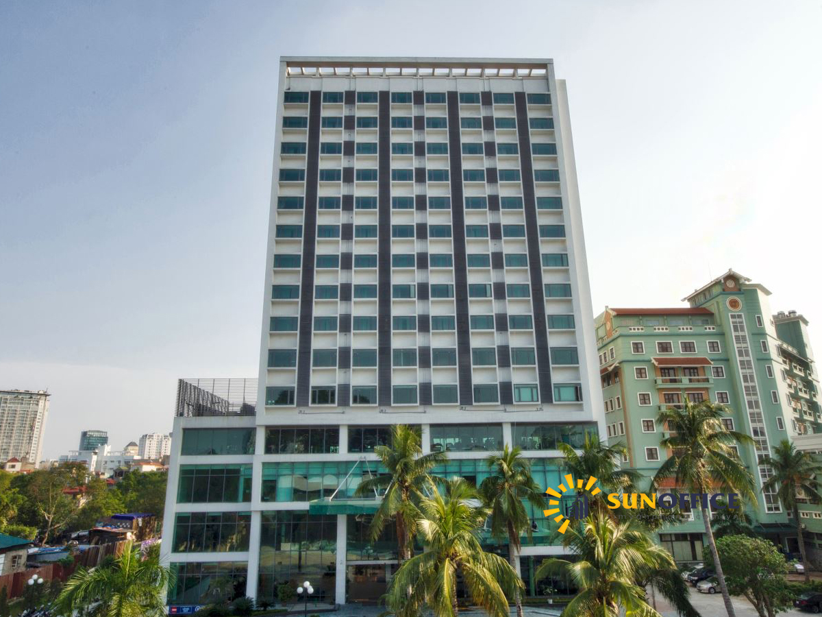 Tòa nhà khách sạn D La Thành