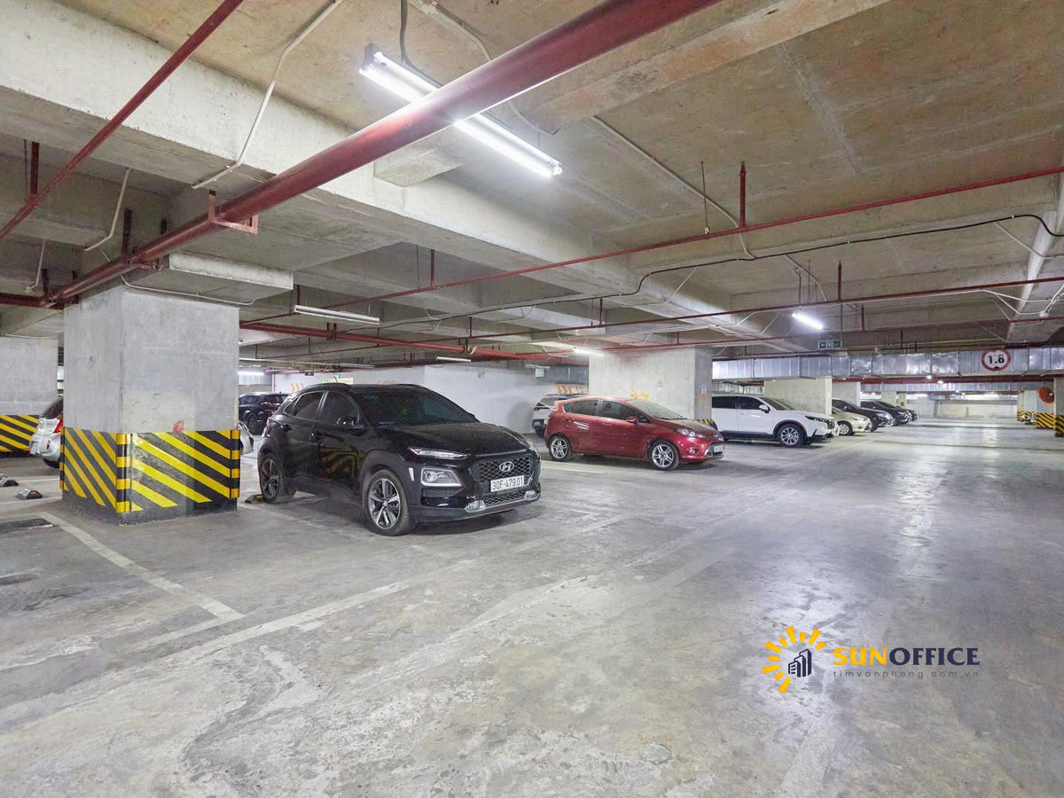 Hầm đỗ gửi xe tòa nhà Victoria Văn Phú Hà Đông