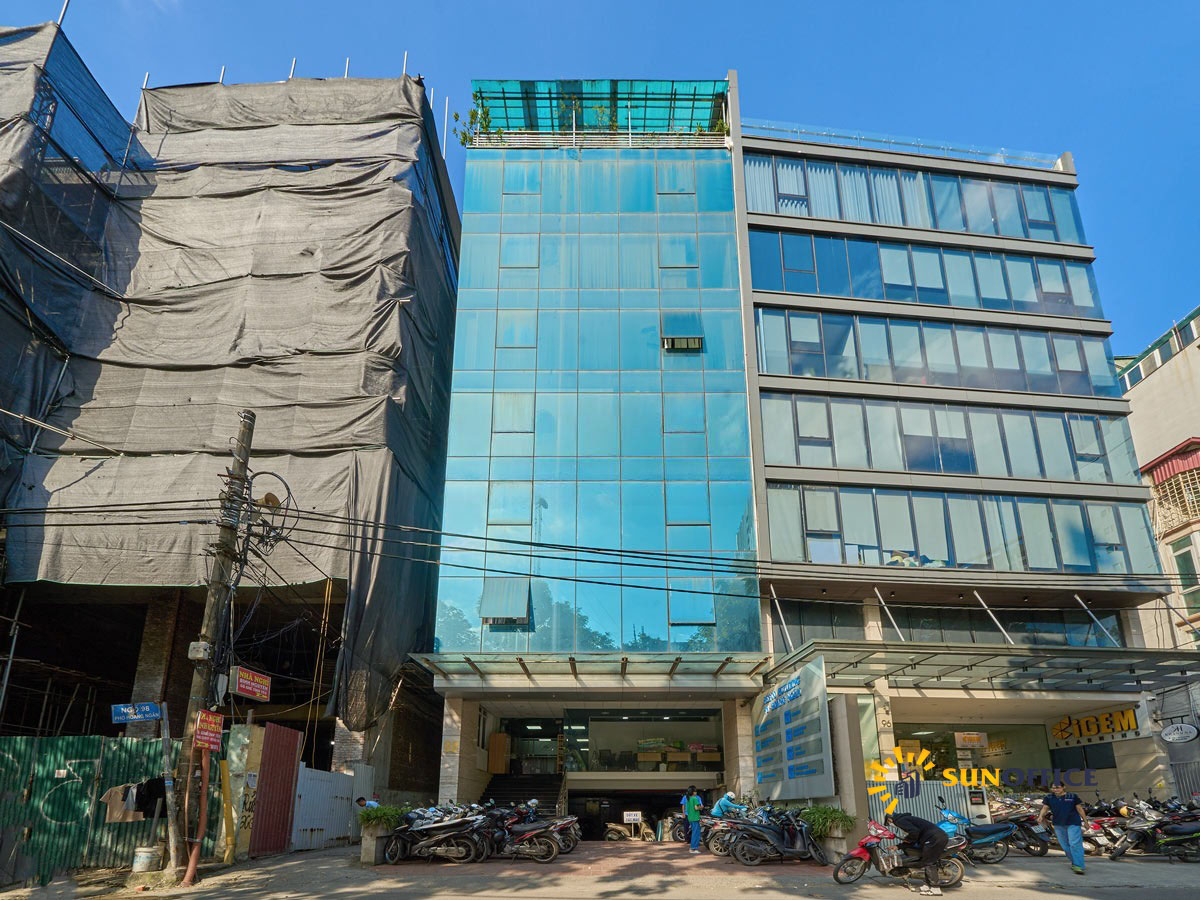 Tòa nhà Reeco Hoàng Ngân