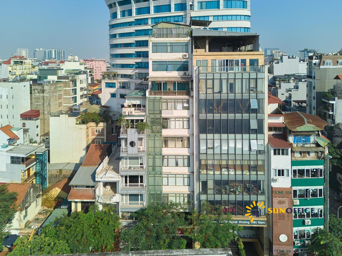 Tòa nhà Grand Building Hòa Mã