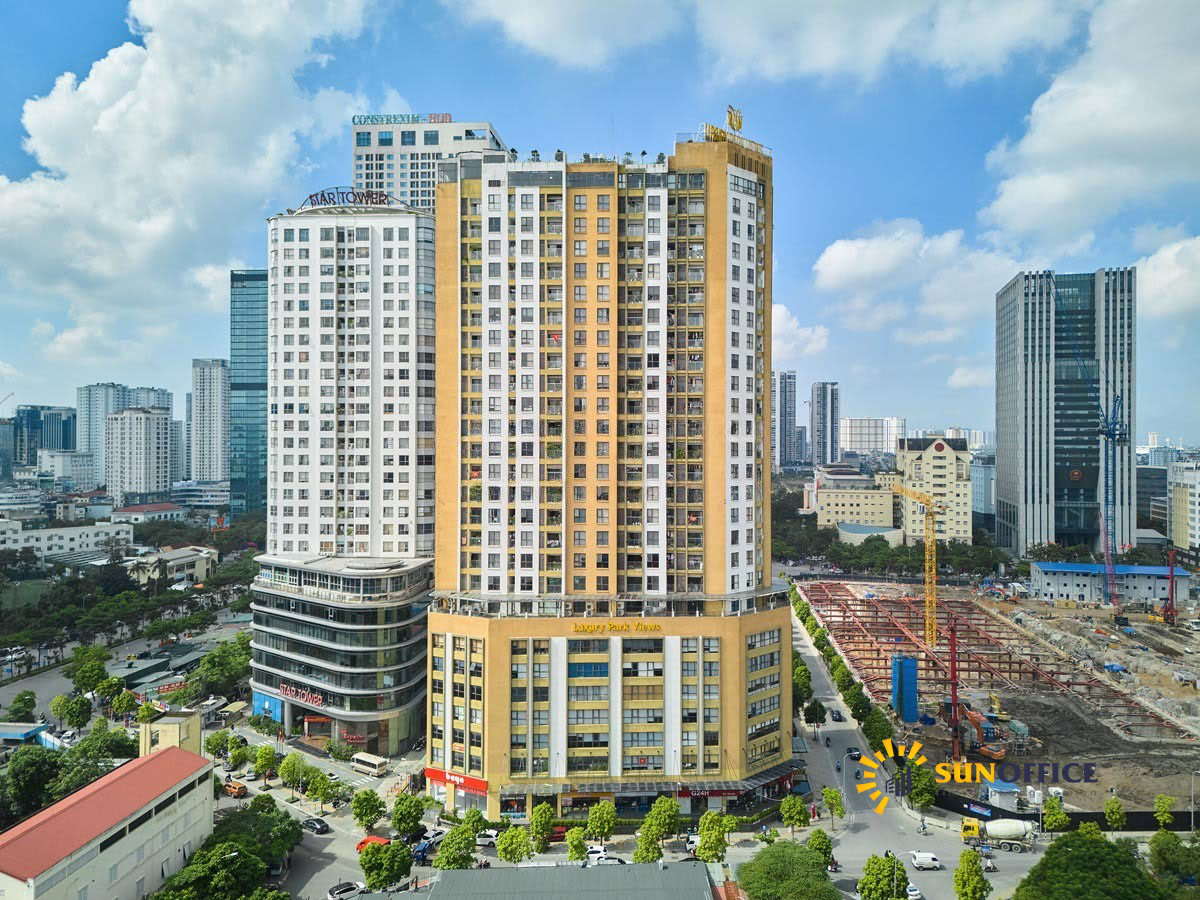 Tòa nhà Luxury Park Views Dương Đình Nghệ