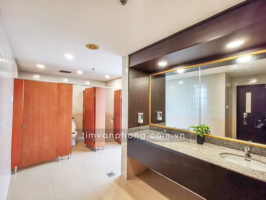 HCO Building (Meliá Tower) 11 Khu vực vệ sinh văn phòng tòa nhà HCO Building