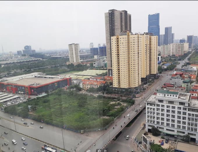 Tòa nhà Grand Plaza có vị trí giao thông thuận tiện trên đường Trần Duy Hưng