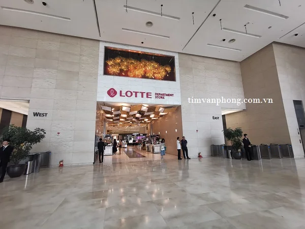Tháp Tây Lotte Center Hanoi