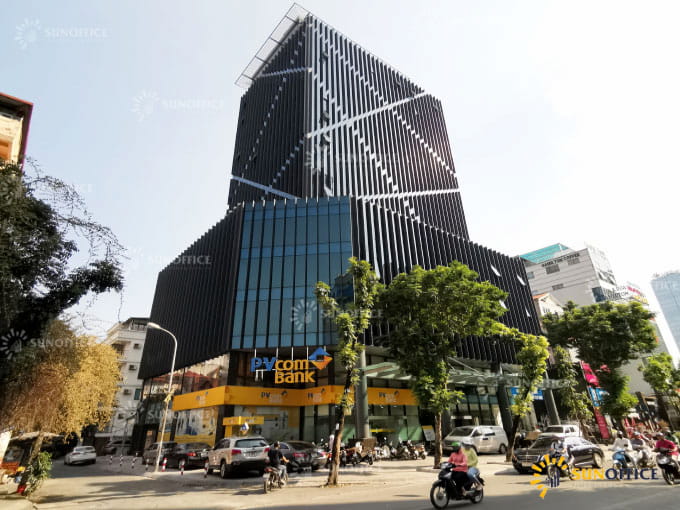Nhiều tòa nhà văn phòng tại Việt Nam đã ưu tiên sử dụng kính Low-E