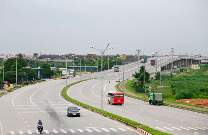 Đường Trường Sa là tuyến đường đẹp và rộng nhất tại Hà Nội