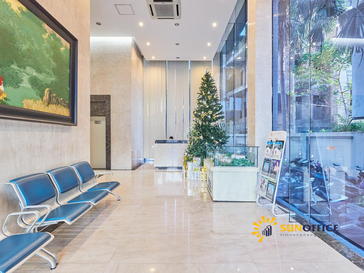 Sảnh tầng 1 tòa nhà Plaschem Tower