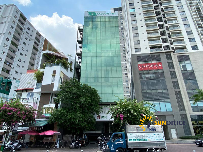 Tòa nhà Falcon Building Bến Vân Đồn