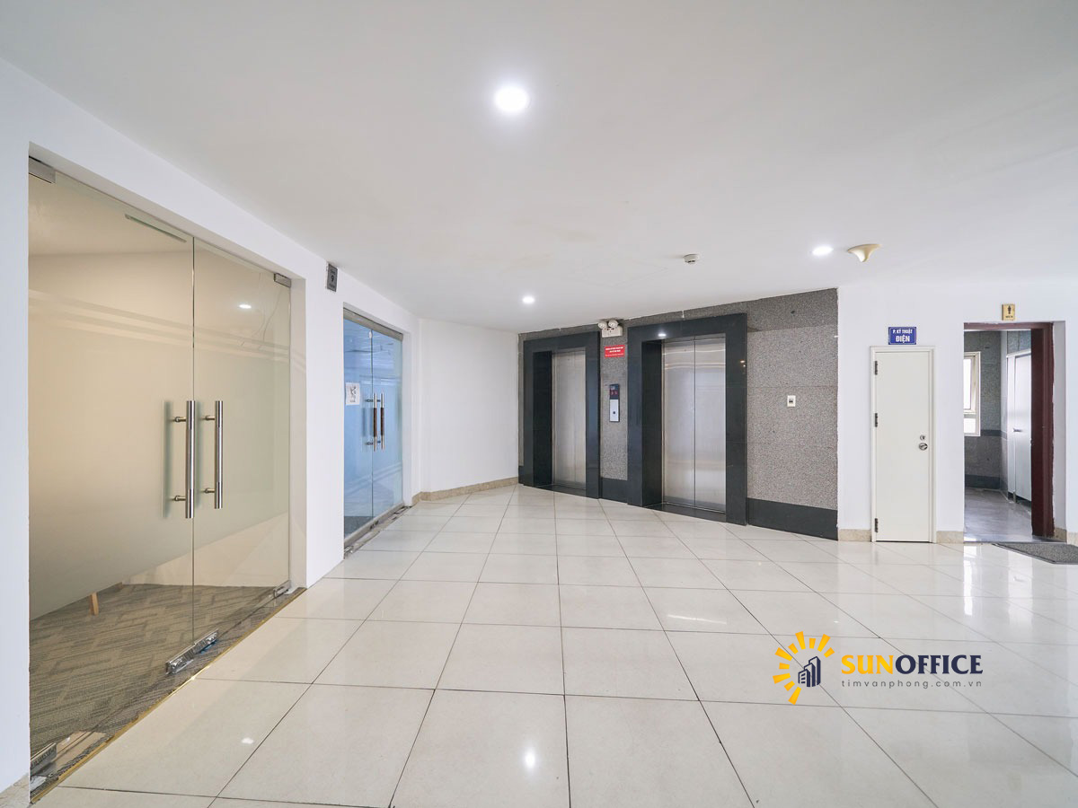 Sảnh hành lang tòa nhà CTM 299 Cầu Giấy