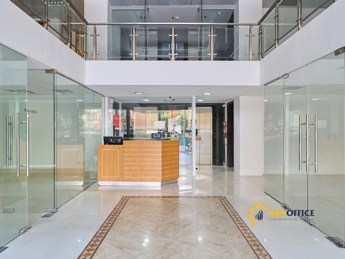Sảnh lễ tân GB Building Cách Mạng Tháng 8