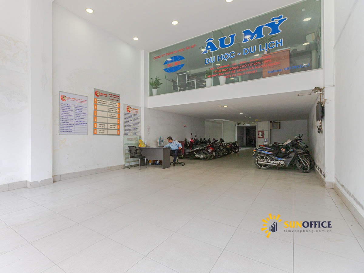 Sảnh tòa nhà VNO CMT8 Building