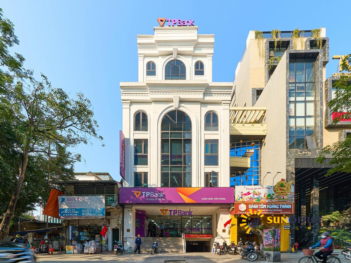 Tòa nhà 155 Đội Cấn Building