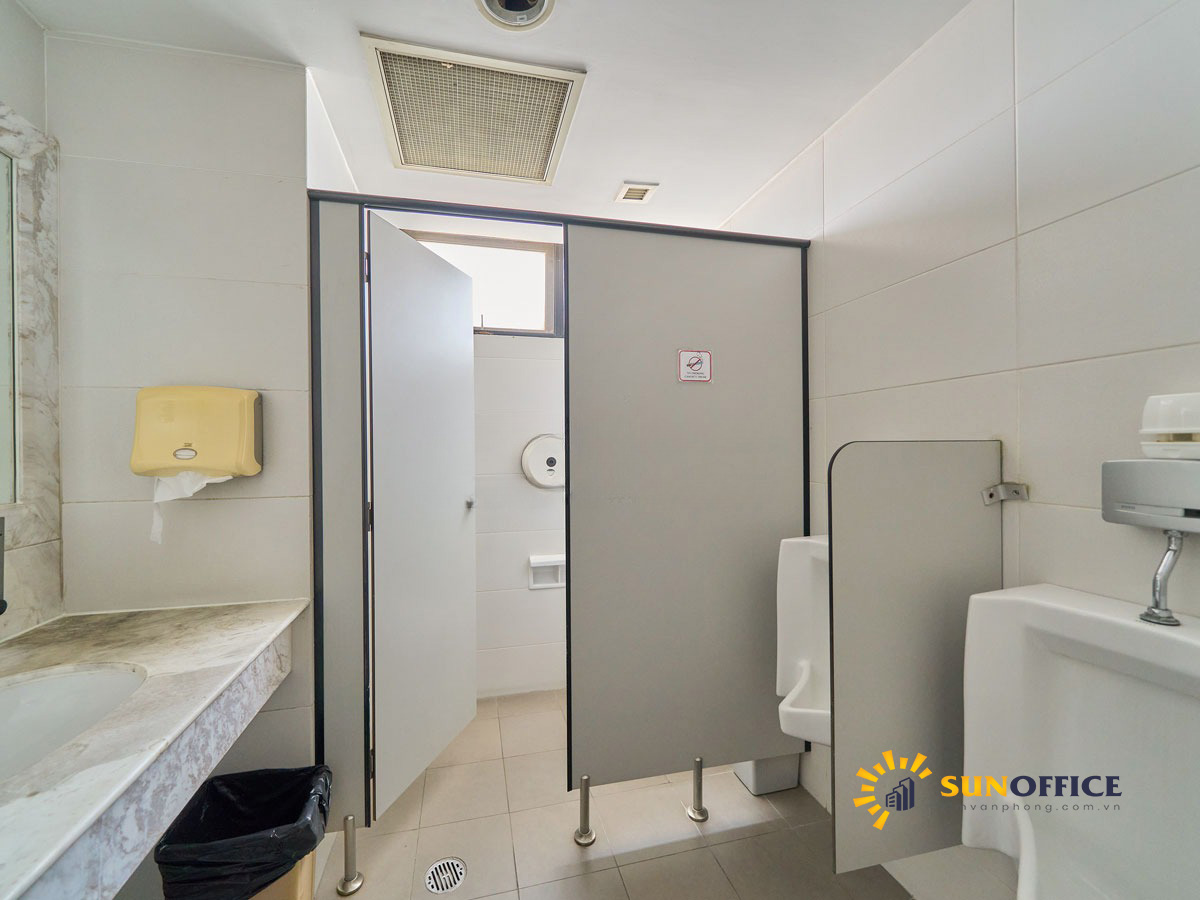 Nhà WC Havana Tower