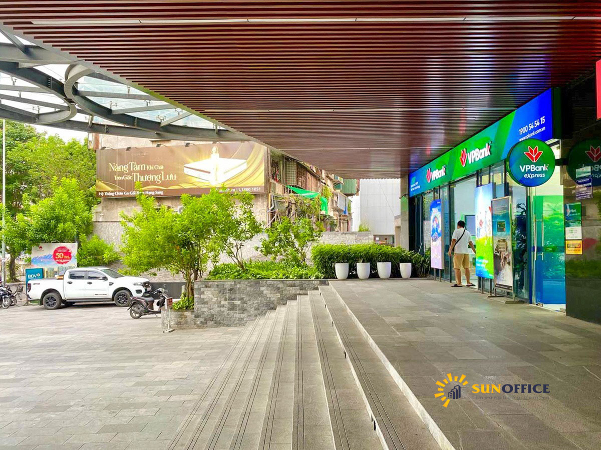 Khu vực nội khu tòa nhà Hinode City Minh Khai