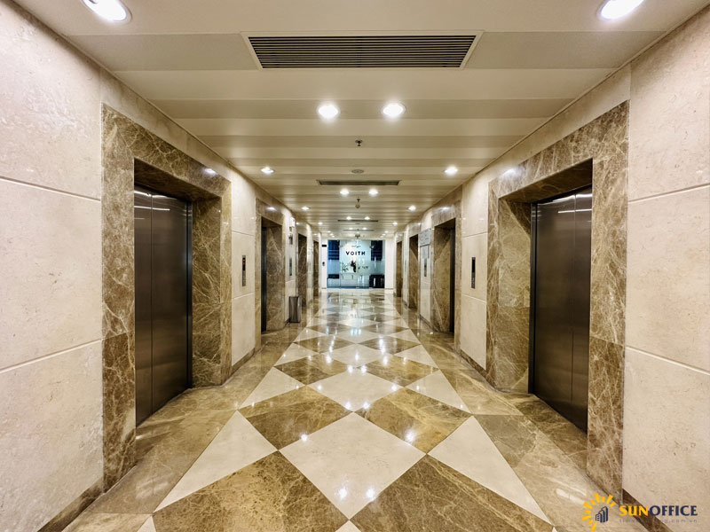 Thang máy văn phòng tòa nhà VCCI Tower số 9 Đào Duy Anh