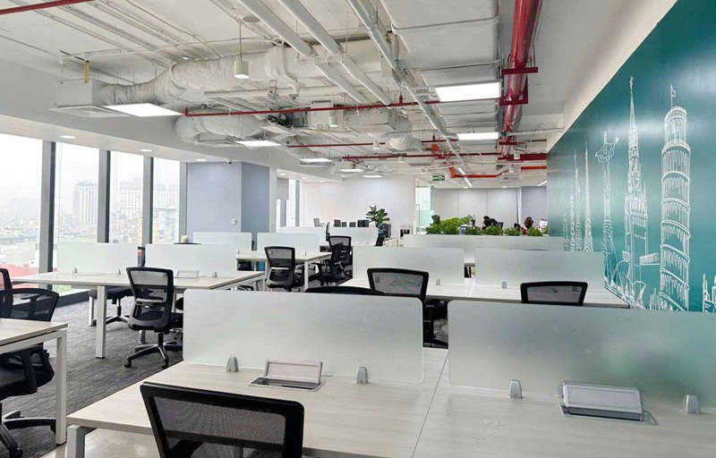vptg-UpGen-Coworking-Space-Peakview-Tower-36-hoang-cau-phong-rieng